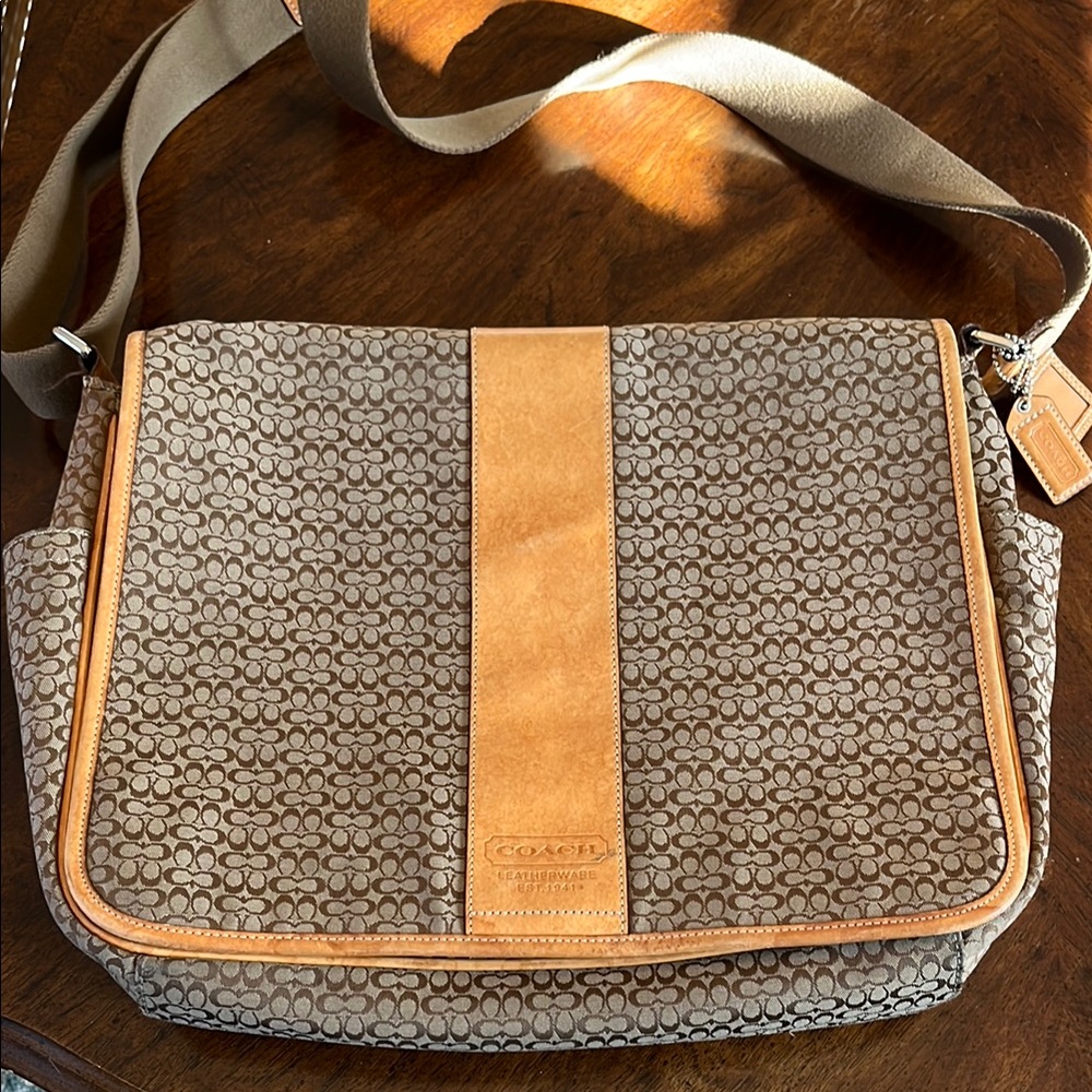 Coach Signature Vintage Hudson Commuter Messenger Laptop Bag - Brown leather